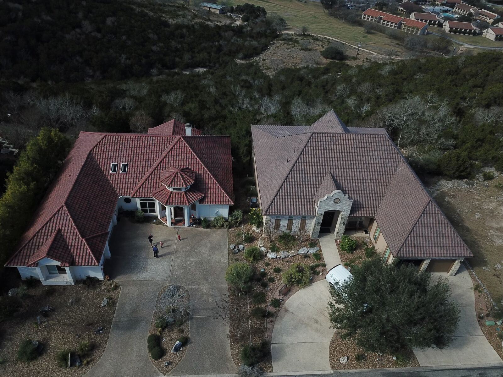 Tile roof install detail