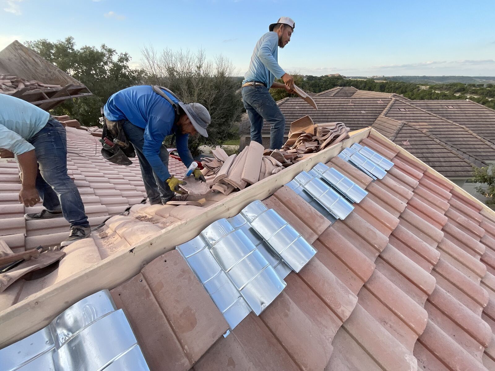Tile roof install detail